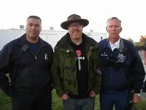 The MythBusters The MythBusters image